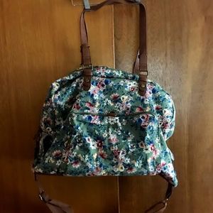 Madden Girl weekender bag green floral pattern